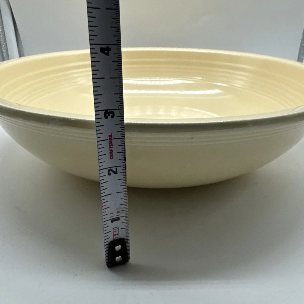 RARE! Vintage FIESTA IVORY 11.25